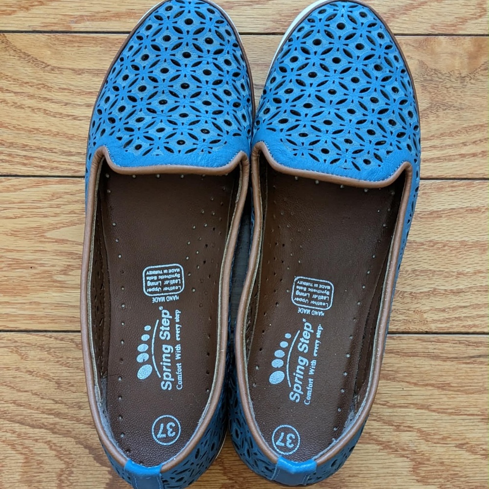 New leather Shoes